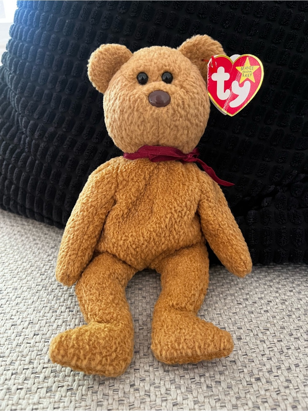RARE W/ ERRORS “Curly” Ty Beanie Baby Brown Teddy Bear Plush with Maroon Ribbon